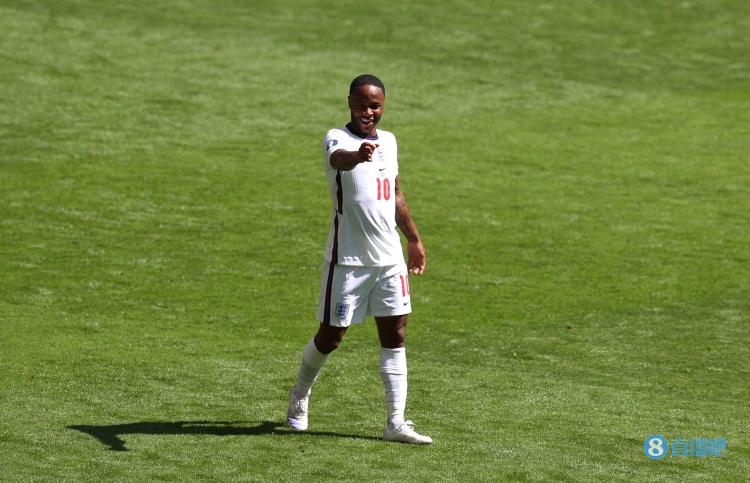 斯特林：我总说要在温布利举办的大型赛事进球，现在终于做到了