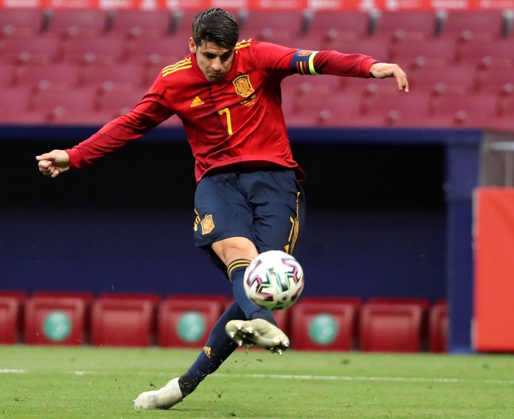 西班牙球员欧洲杯决赛阶段进球数:莫拉塔4球平比利亚仅次托雷斯