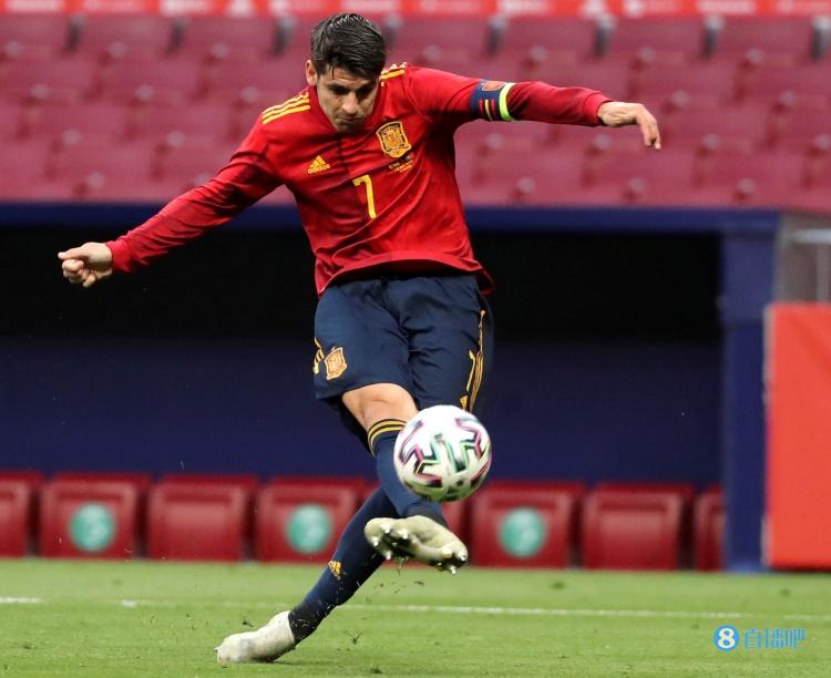 莫拉塔:在手机上侮辱人很容易 批评托雷斯的都不是真西班牙球迷