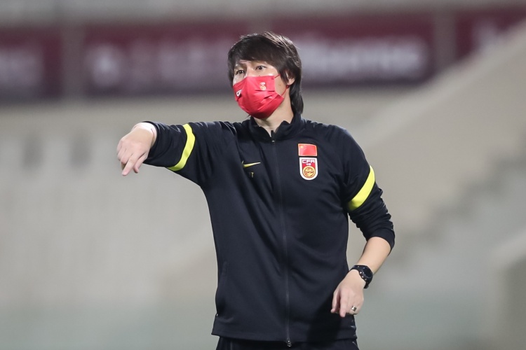 体坛：国足隔离期间进行高强度训练，为12强赛做体能储备