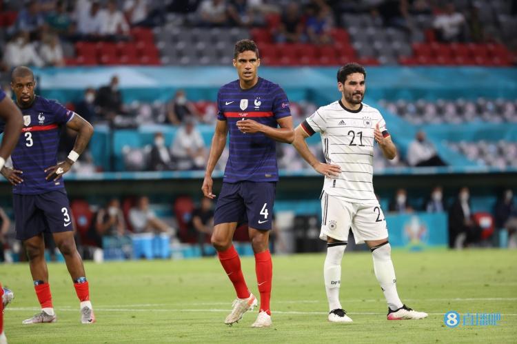 德法大战,瓦拉内8次解围2次封堵均为全场最多