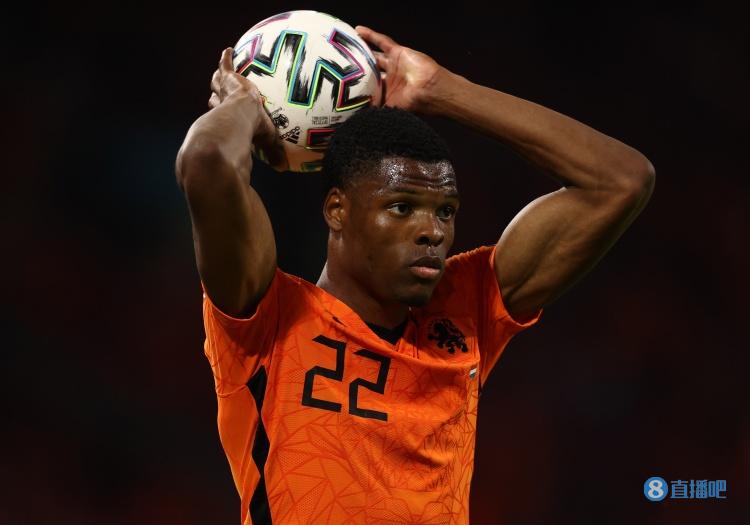 意媒：小因扎吉正考虑引进邓弗里斯 无意让国米签下拉扎里