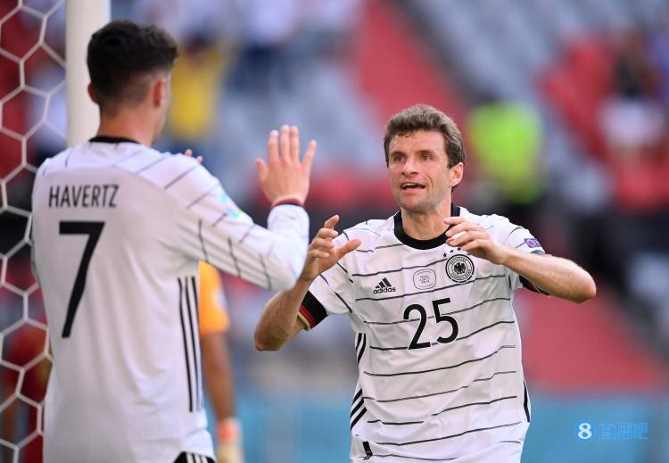 22岁零8天,哈弗茨成为在欧洲杯上进球最年轻的德国球员
