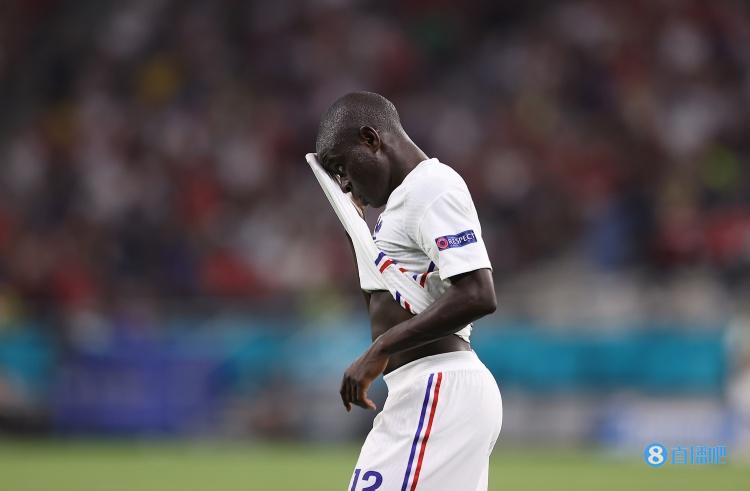 法国欧洲杯跑动距离排行榜：坎特32公里居首，格列兹曼30公里次席