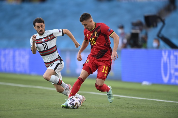 小阿扎尔:对方守门员以为我会打另一个角 很高兴为国家队进球