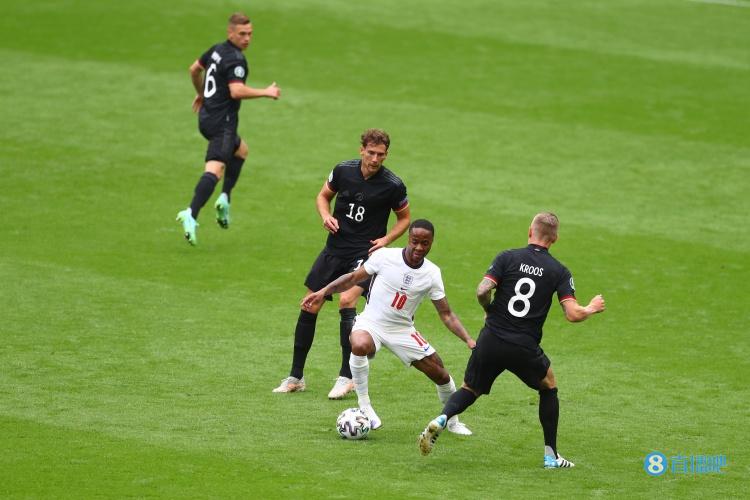 半场-皮克福德救险凯恩失良机 英格兰0-0德国