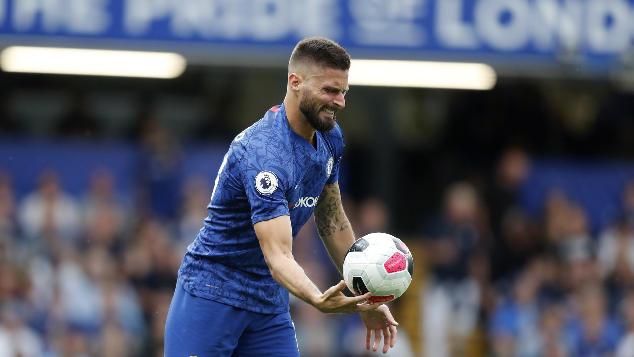 罗体：米兰与吉鲁谈妥2年400万欧年薪合同，但只考虑自由转会