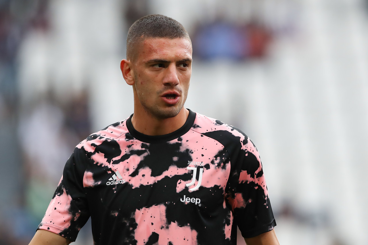 阿斯：巴萨有意德米拉尔，球员可边可中且不满在尤文的定位