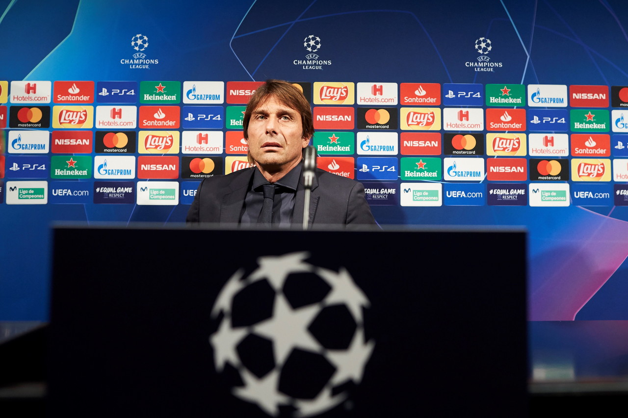 西媒:皇马因孔蒂个性强硬而将其排除,劳尔则被认为缺乏经验