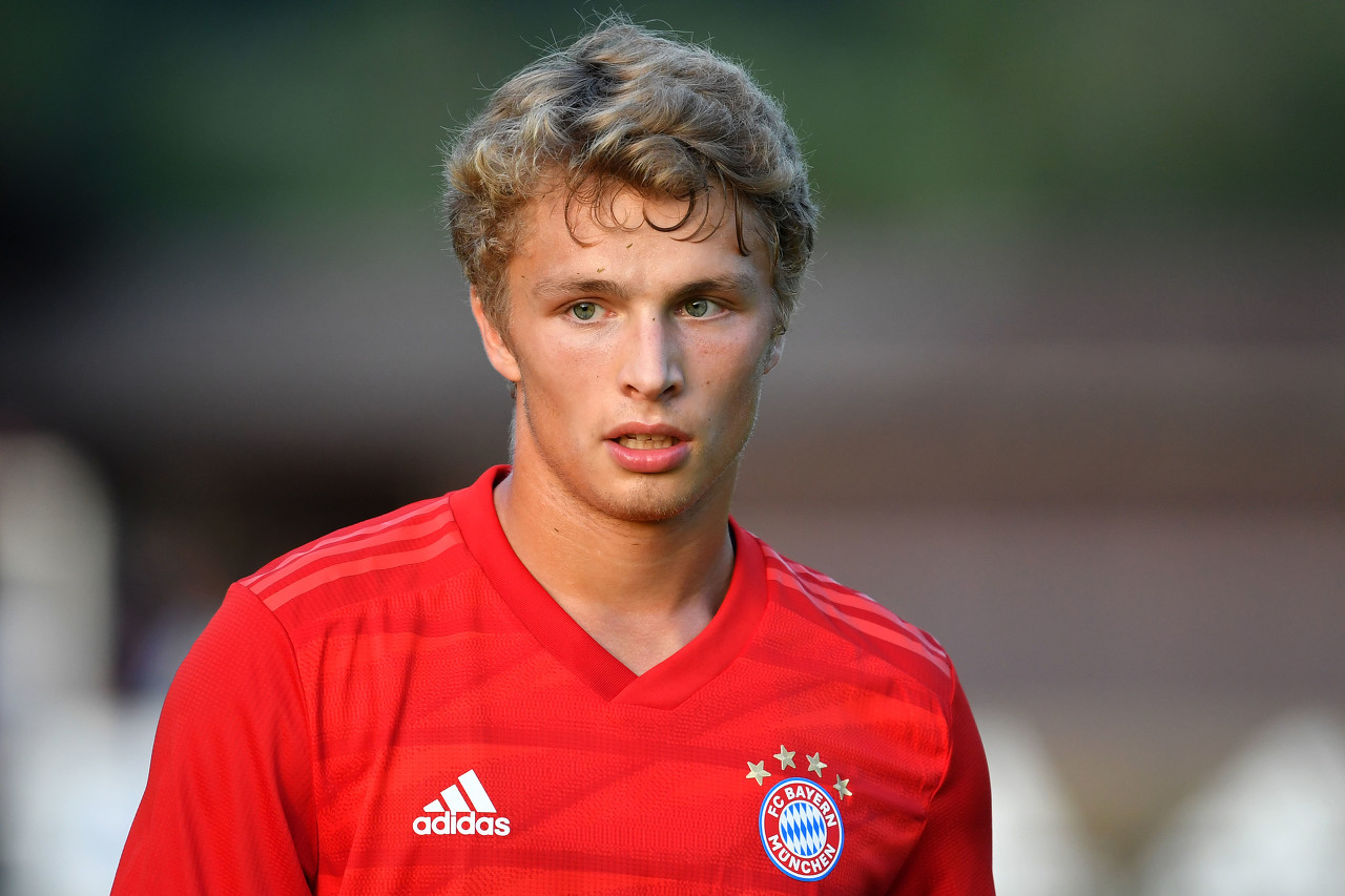 萨利:阿尔普前两年遭受太多伤病,他在基尔将有机会从头开始