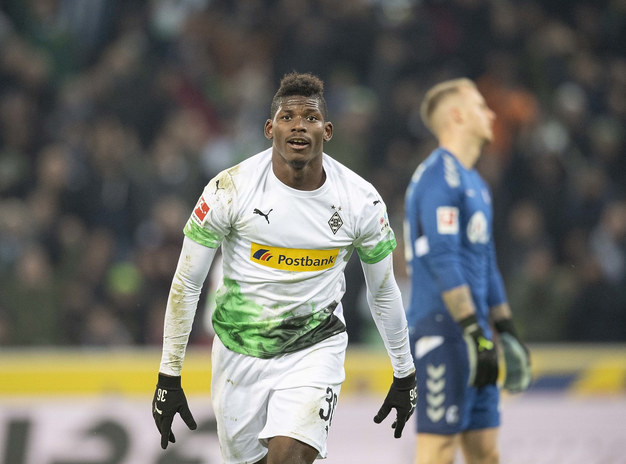 Athletic：AC米兰等球队关注恩博洛，门兴若收合适报价愿放人