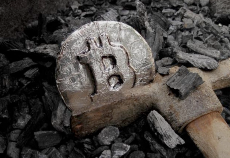 中国严打耗能虚拟货币挖矿 矿场掀海外逃亡潮