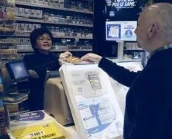 疫情之下，美国彩票销量不减反增！原因是…