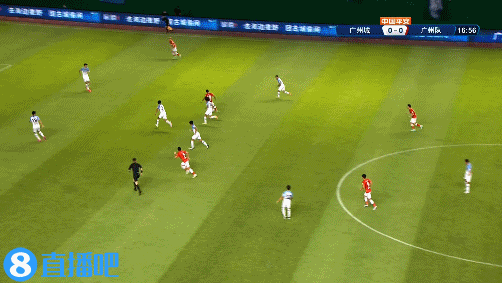 有点秀!阿兰传中助攻,艾克森凌空垫射破门