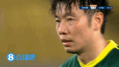 于大宝突入禁区造点,张稀哲点射为国安扩大领先