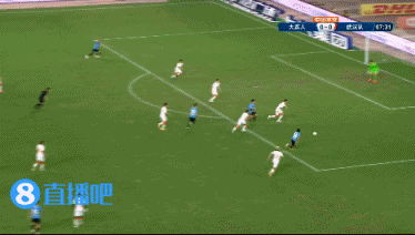 王振澳助攻林良铭破门,大连人1-0领先武汉队