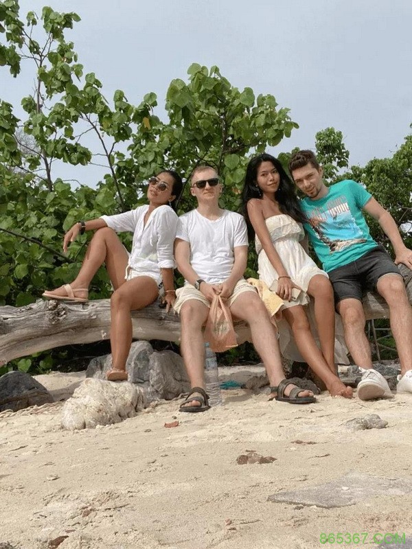 2+2论坛新老板现身,承诺求新求变