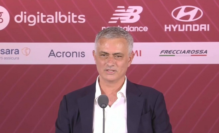 穆帅：如果成绩不如所愿，我会第一个站出来维护我的球员和球队