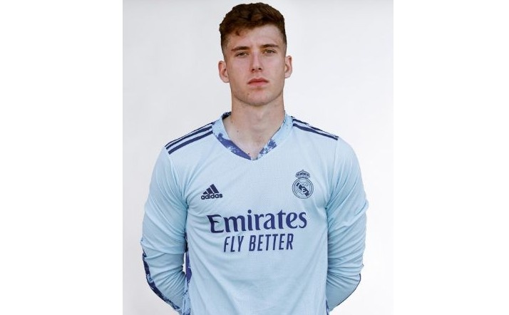 世体:皇马新赛季的第三守门员将是B队小将路易斯-洛佩斯