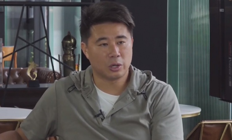 董方卓谈青训:很多家长认为踢足球会变矮打篮球能长个,这没根据