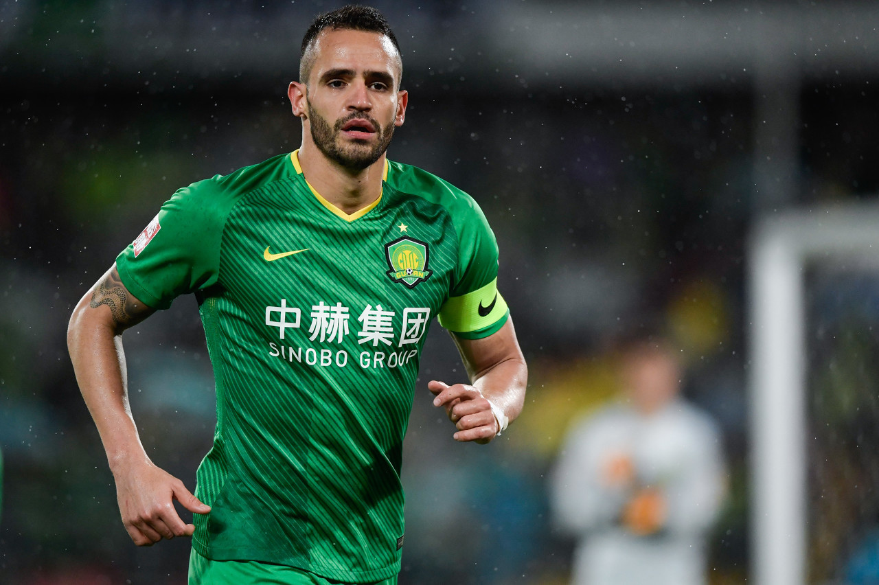 巴媒:科林蒂安将从中超引进格德斯、奥古斯托