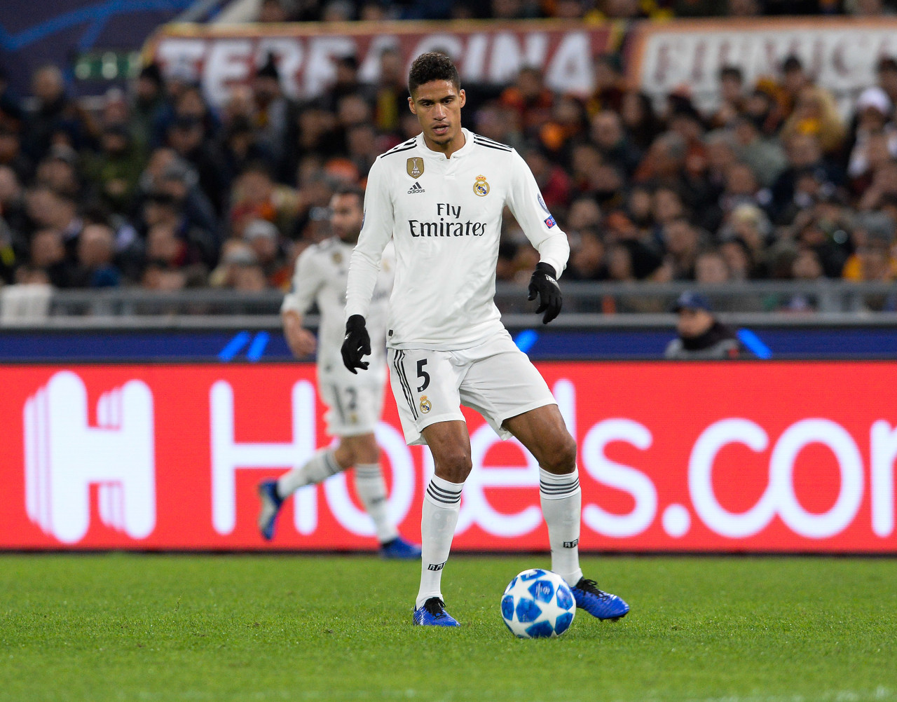 ESPN：曼联接近签下瓦拉内，他们有信心5000万欧元左右完成交易