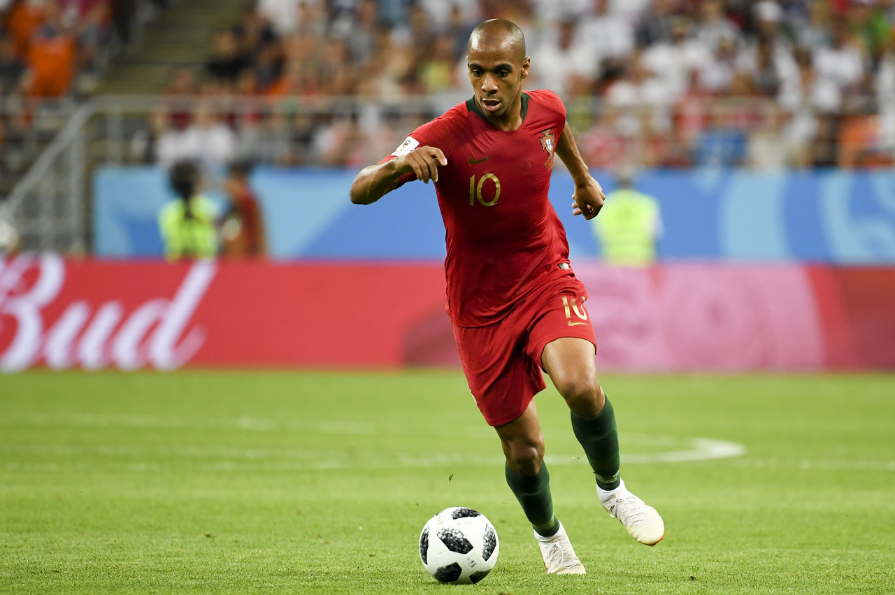 罗马诺:若昂-马里奥接近加盟本菲卡,转会有望下周达成