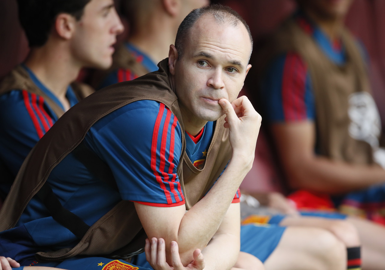 伊涅斯塔忆2012欧洲杯决赛:我们多方面都更好,那是场完美决赛