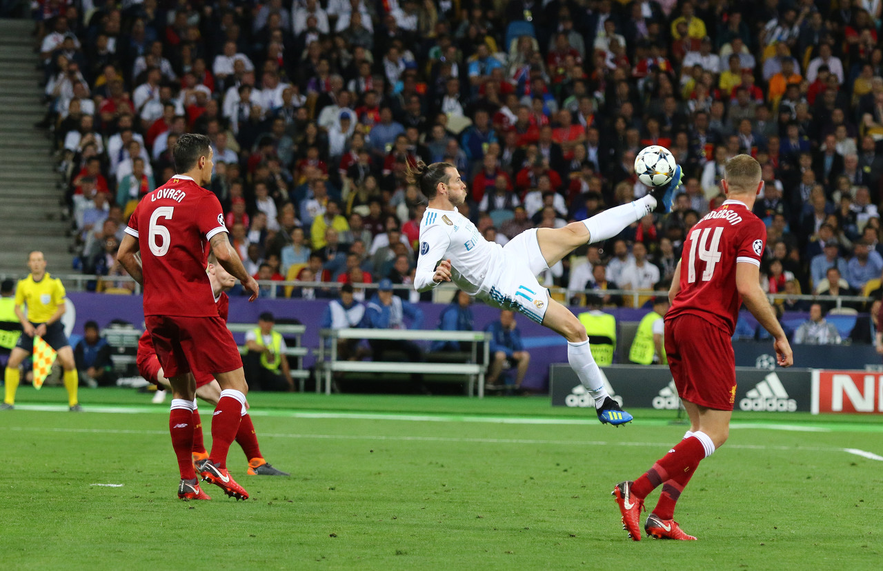 贝尔迎来32岁生日,皇马官方发文:16座冠军,105粒进球