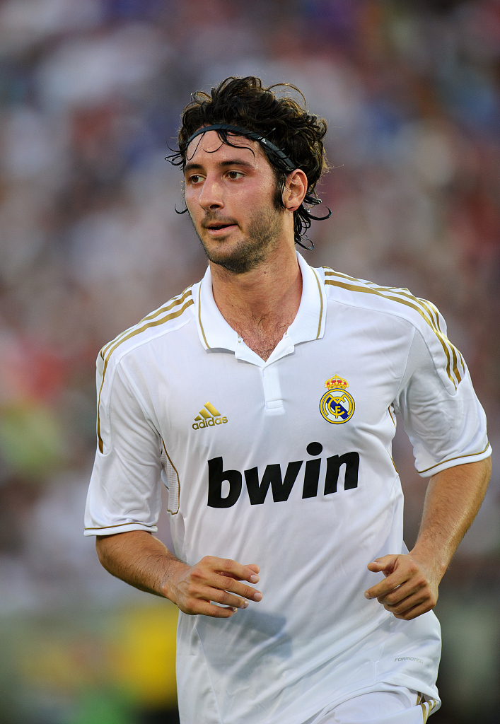 官方:34岁前皇马中场格拉内罗宣布退役