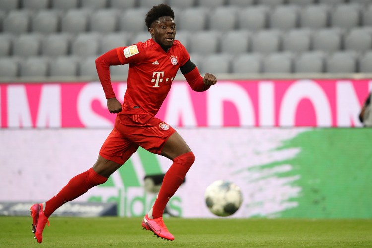 德媒：戴维斯、罗卡、埃尔南德斯会错过德甲首轮战门兴