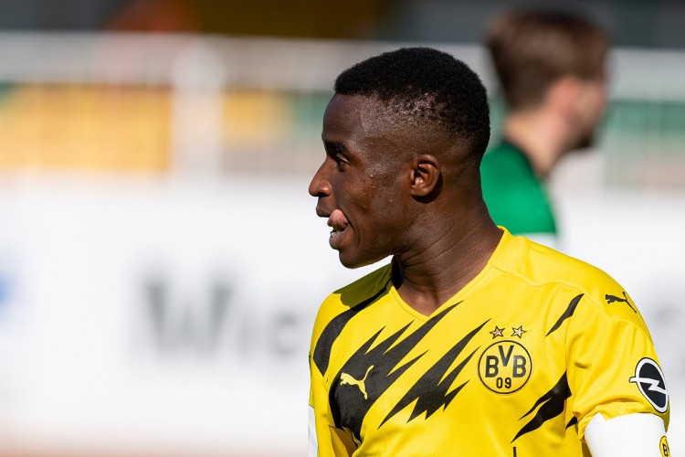 德媒：经历漫长康复期后，穆科科将于一周内参加多特合练