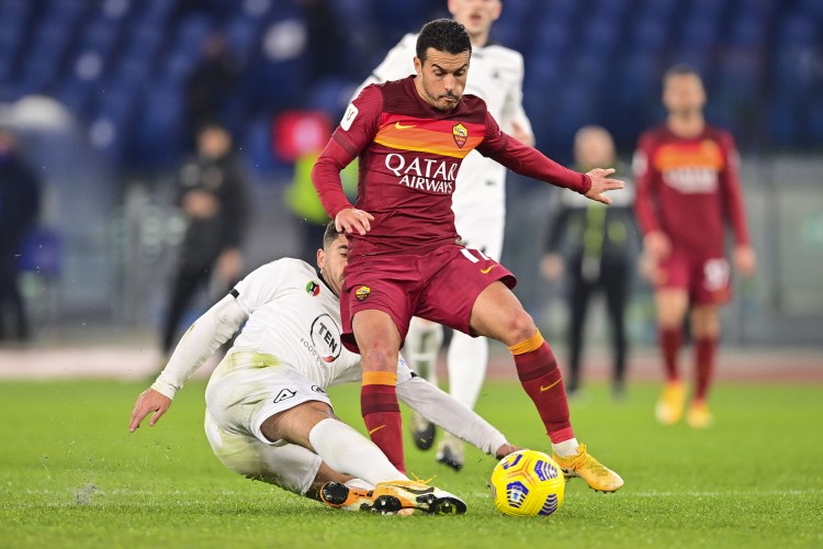 米体：佩德罗不在穆里尼奥的计划中，热那亚有意将其引进