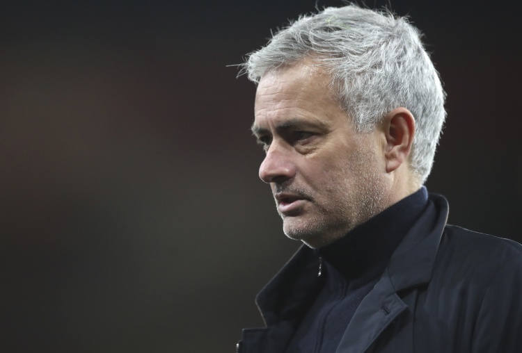 当地媒体：穆里尼奥结束隔离，并入住罗马市中心的一家酒店