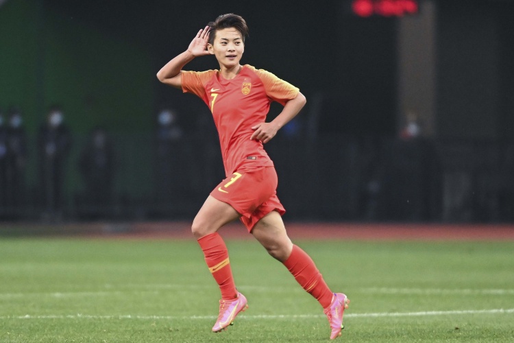 被任命为中国女足副队长，王霜：希望带领队友在奥运取得好成绩