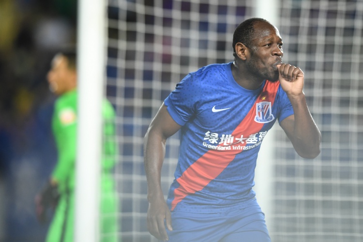 巴索戈:把比赛当成人生决赛一样竭尽所能,才对得起我们的职业