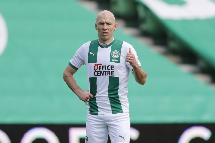 飞侠归隐!罗本是本世纪格罗宁根最年轻&最年长的助攻球员