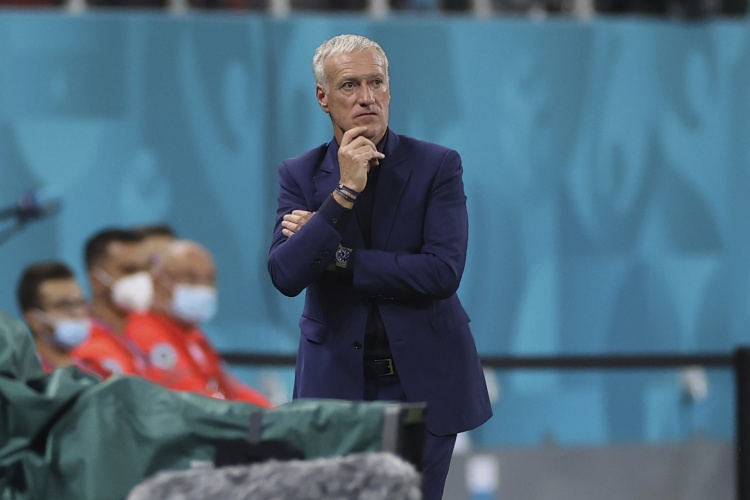 法国足协主席确认：德尚继续执教法国，会带队参加明年世界杯