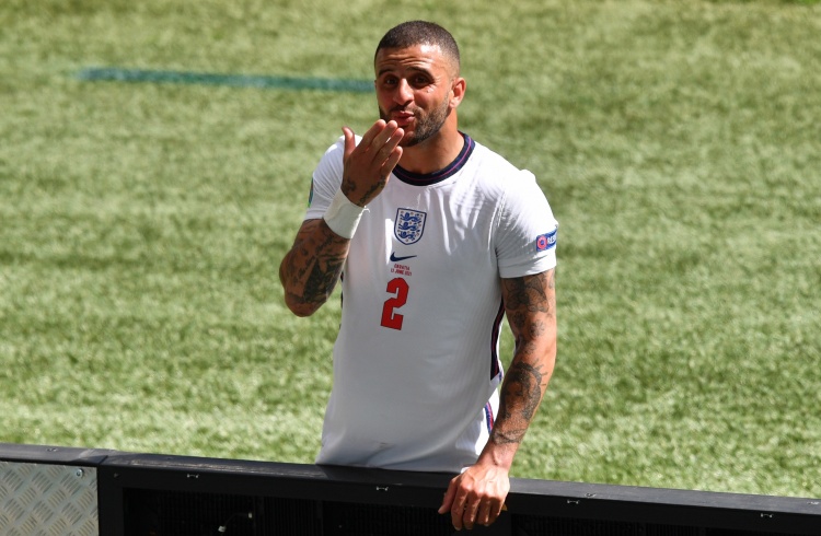 沃克:将会享受和意大利的决赛 想为英格兰未来的年轻人树立标杆