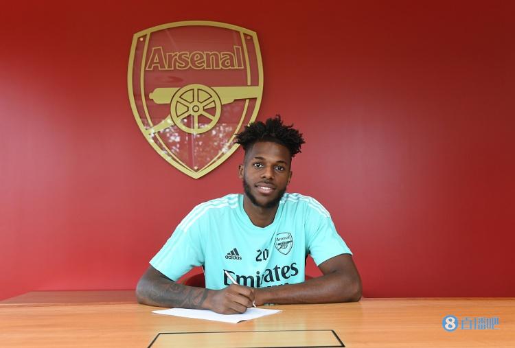 塔瓦雷斯谈加盟枪手：很开心来到这里，希望能挖掘自己更多的潜力