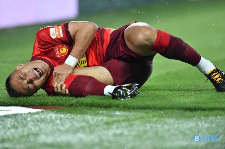 张玉宁向潘喜明致歉：希望那次冲撞从未发生，希望不要有大事