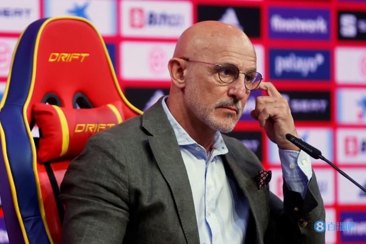 西班牙奥运队主帅:佩德里依然可以为我们贡献很多