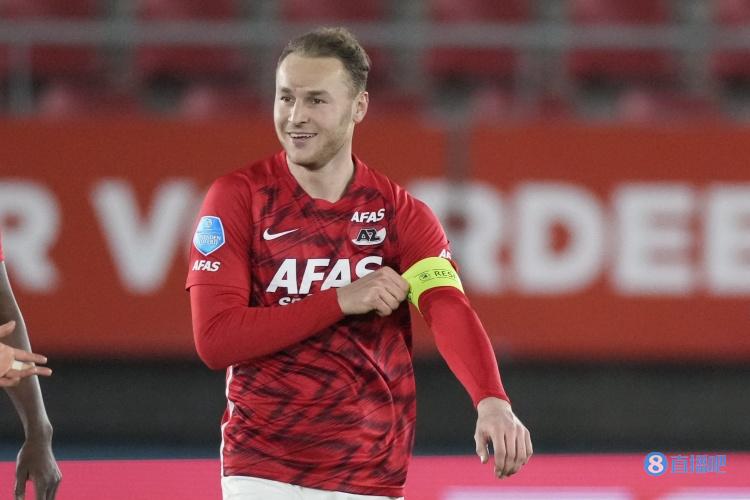 斯基拉:亚特兰大2000万欧报价库夫梅纳斯,高于国米1500万报价