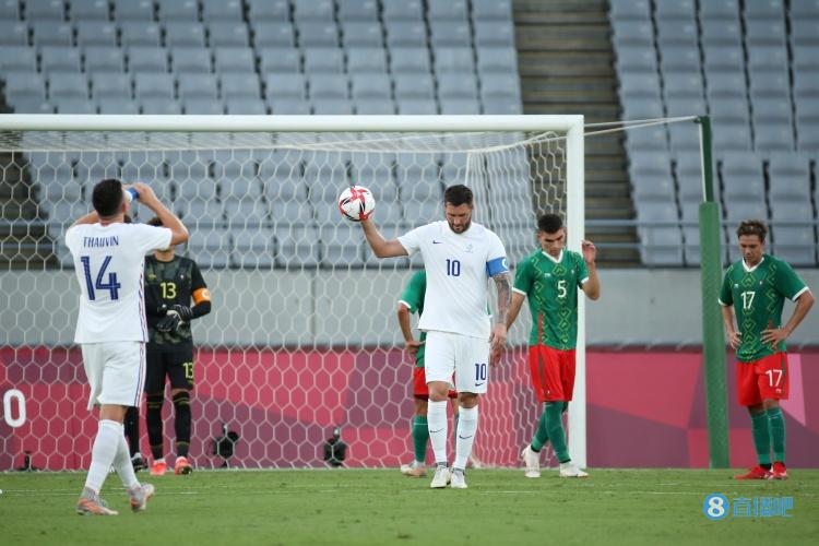 吉尼亚克：全队在各方面都很糟糕，没丢五到六个球已经很幸运