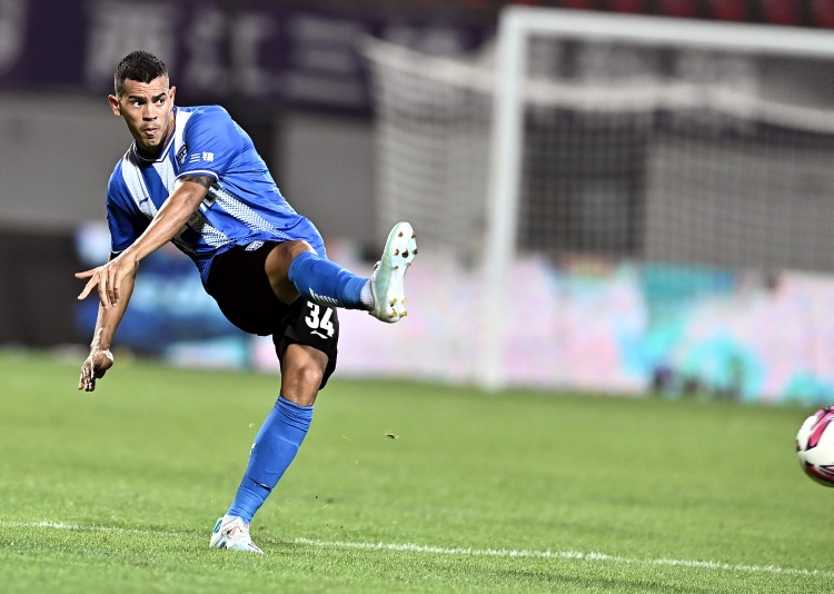 白国华:山东泰山从武汉三镇租借引进巴西中卫贾德松