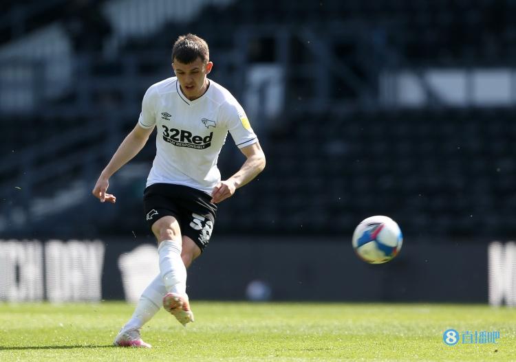 电讯报:德比郡主帅鲁尼训练赛中铲伤自家球员,将接受俱乐部调查