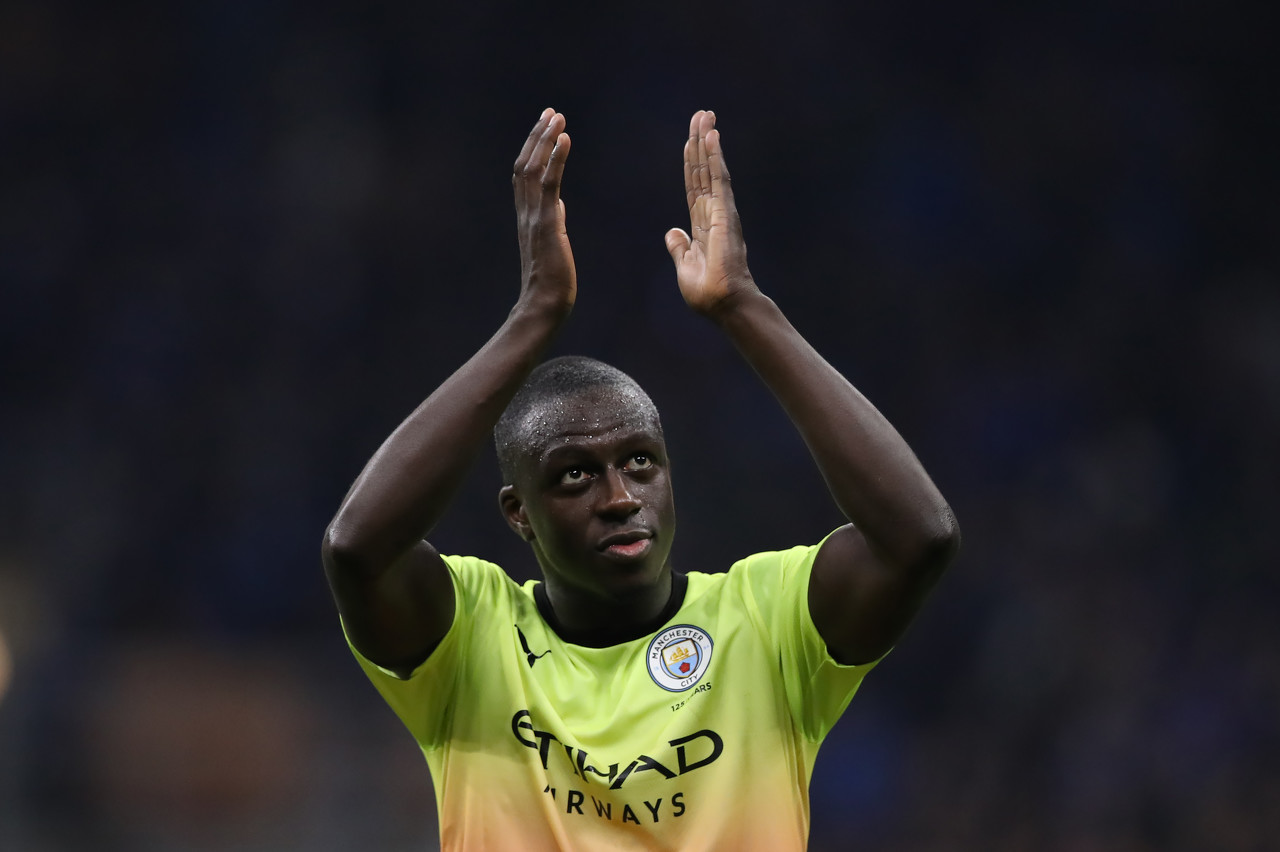 罗体：国米考虑引进特莱斯、本杰明-门迪和齐米卡斯