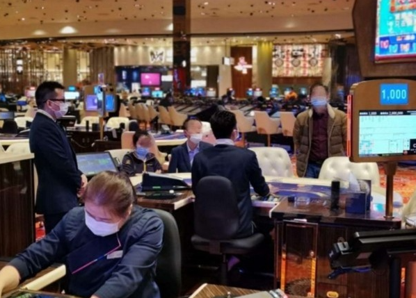 疫情影响赌收锐减　业界料小规模赌场投资者或撤离澳门