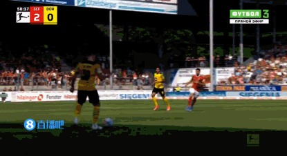 扳回一城!帕斯拉克传中造乌龙,多特仍落后一球