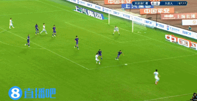 林良铭风骚脚后跟破门,大连人3-0领先津门虎